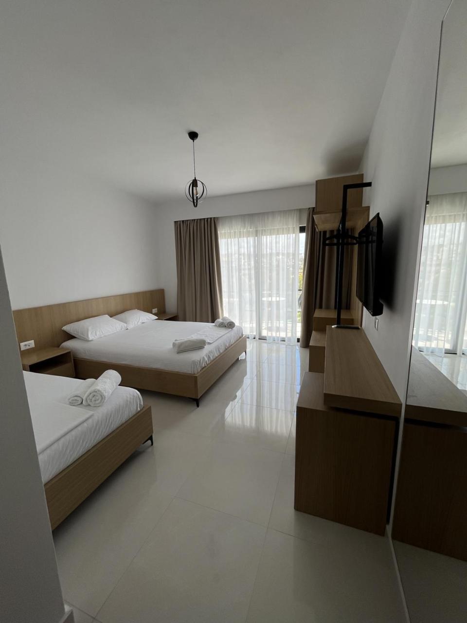 Belsar Hotel Ksamil Ngoại thất bức ảnh