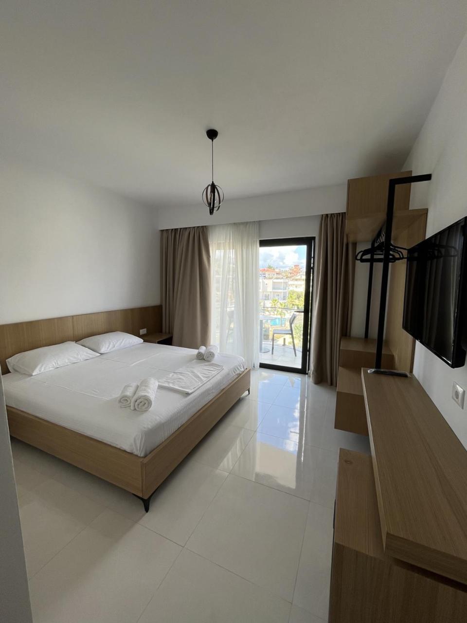 Belsar Hotel Ksamil Ngoại thất bức ảnh