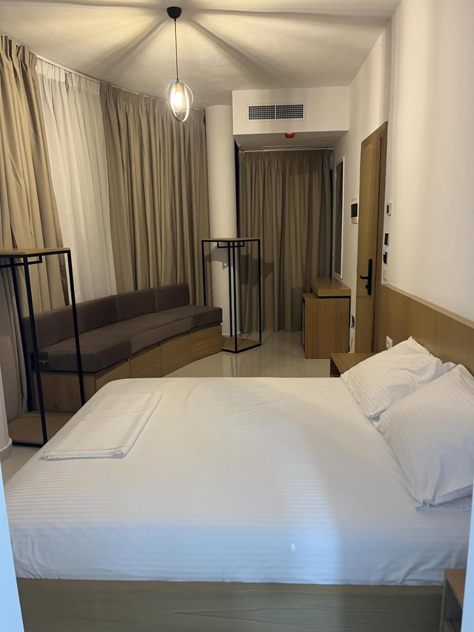 Belsar Hotel Ksamil Ngoại thất bức ảnh